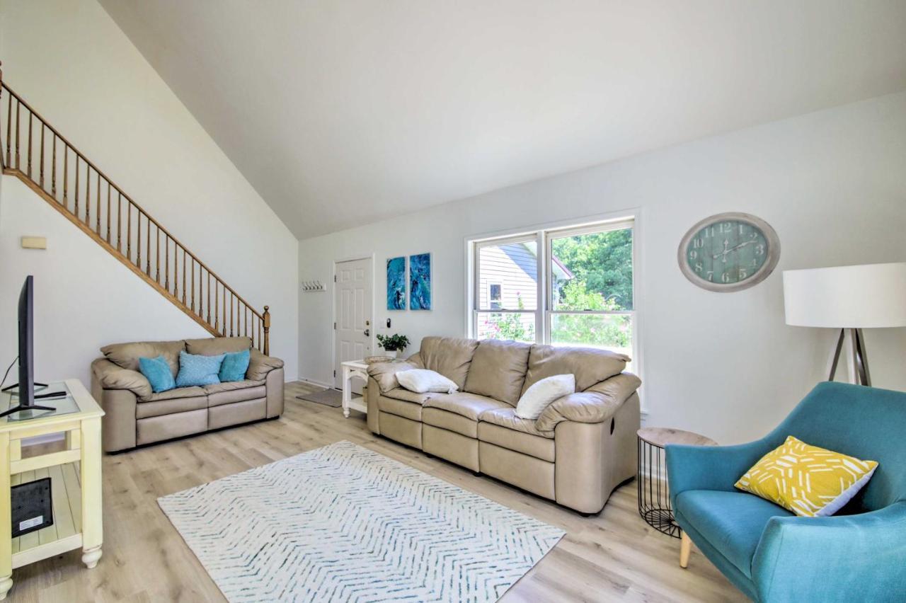 Modern Eckerty Home With Deck On Patoka Lake! Taswell Kültér fotó